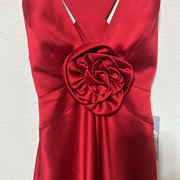 NWT Antonio Melani Mirabella Satin Rosette Applique V-Neck Dress - Picture 5 of 10